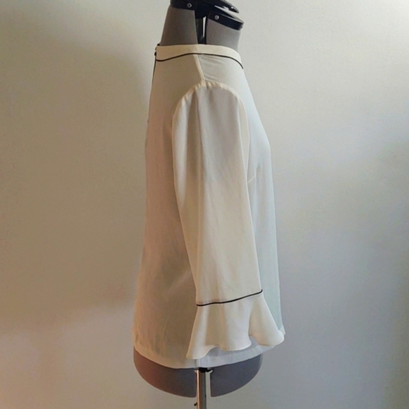 Banana Republic Piped Flutter Sleeve Blouse Sz M - Picture 4 of 9